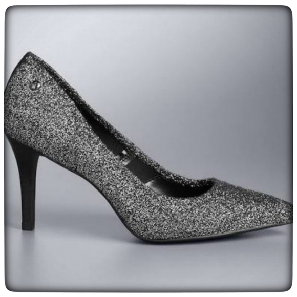 Simply Vera Vera Wang All Over Stretch Heels- 6.5 - Picture 1 of 6